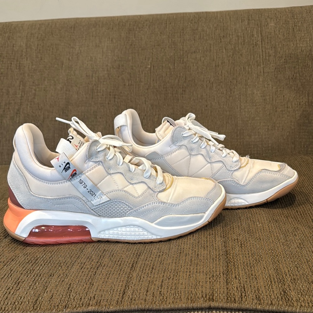 Jordan MA2 Future Beginnings